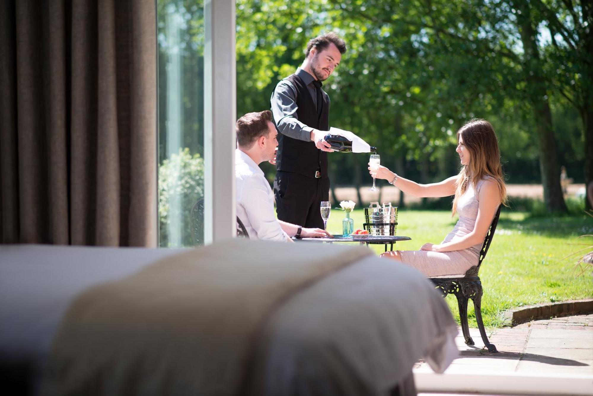 Crouchers Hotel Chichester Eksteriør billede