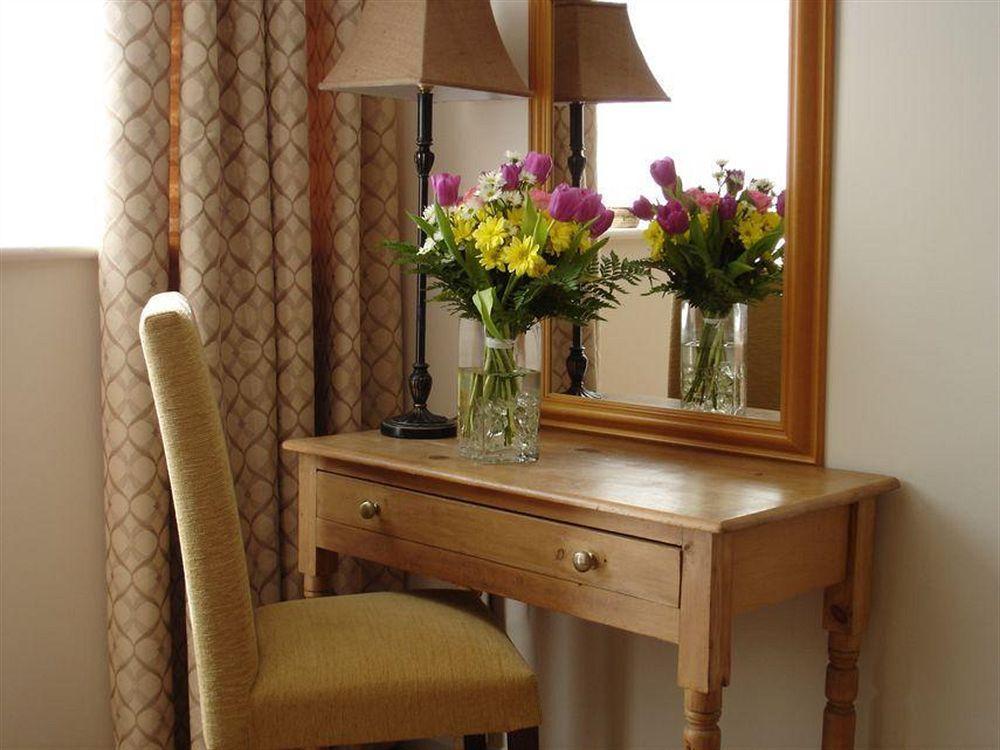 Crouchers Hotel Chichester Eksteriør billede